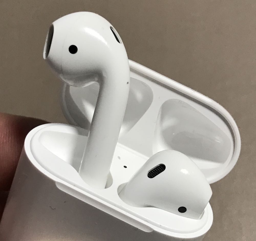 What you need to do if you lose one of your Apple AirPods - Tech Guide